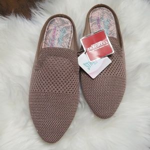 skechers fashion knit flats
